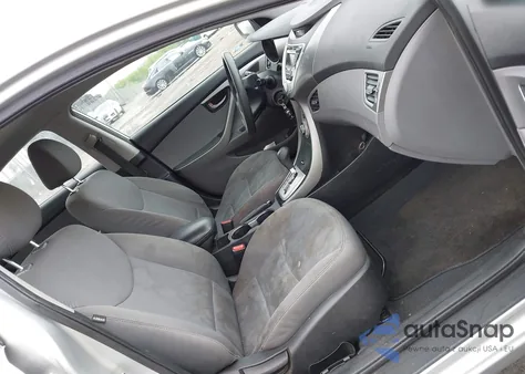 2012 Hyundai Elantra Gls z USA, uszkodzony, nr VIN 5NPDH4AE9CH147694